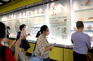 香港地铁站里有个“文物馆”