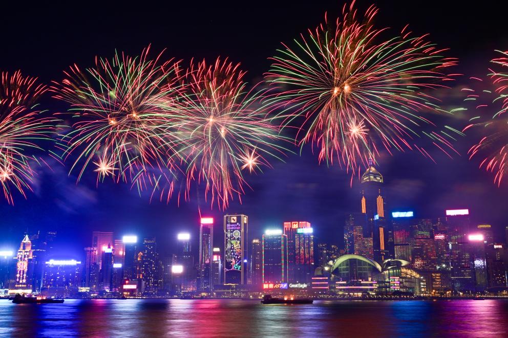 龙的传人迎龙年——香港举办多彩文化活动迎接农历新年